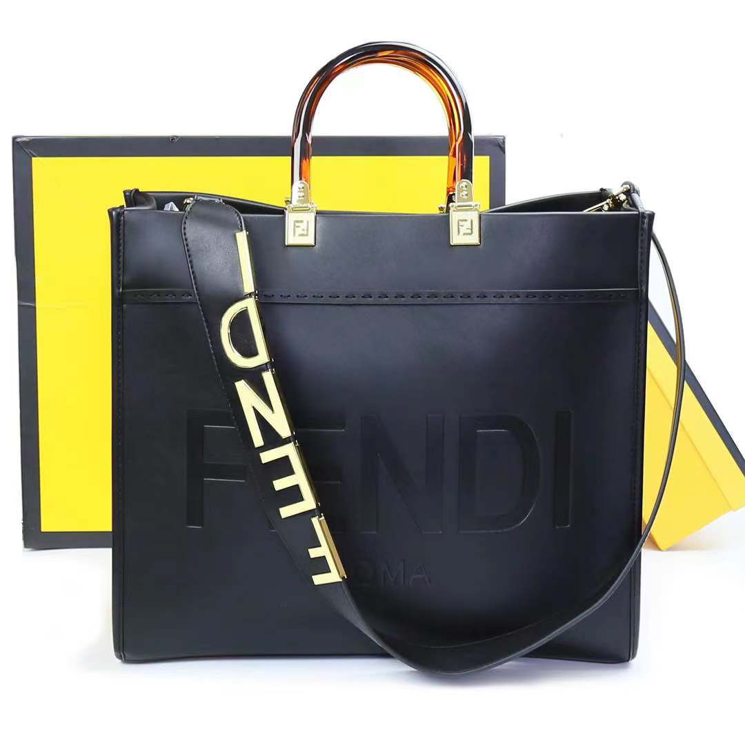 Fendi roma crossbody online