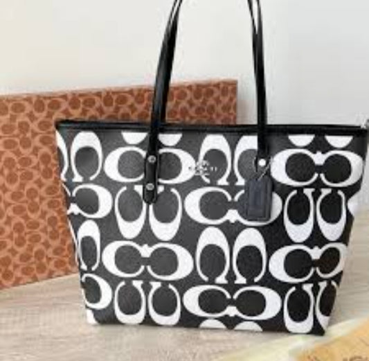 C Singnature City Tote