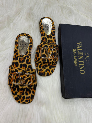 Leopard Valentin Flat